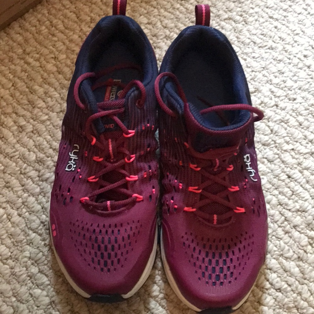 Ryka vivid running shoes